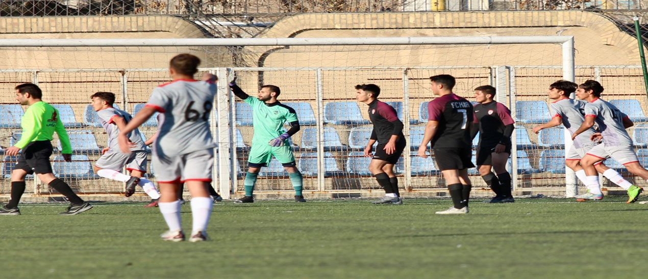 جوانان پرسپولیس در زمین کیا نتیجه را واگذار کرد